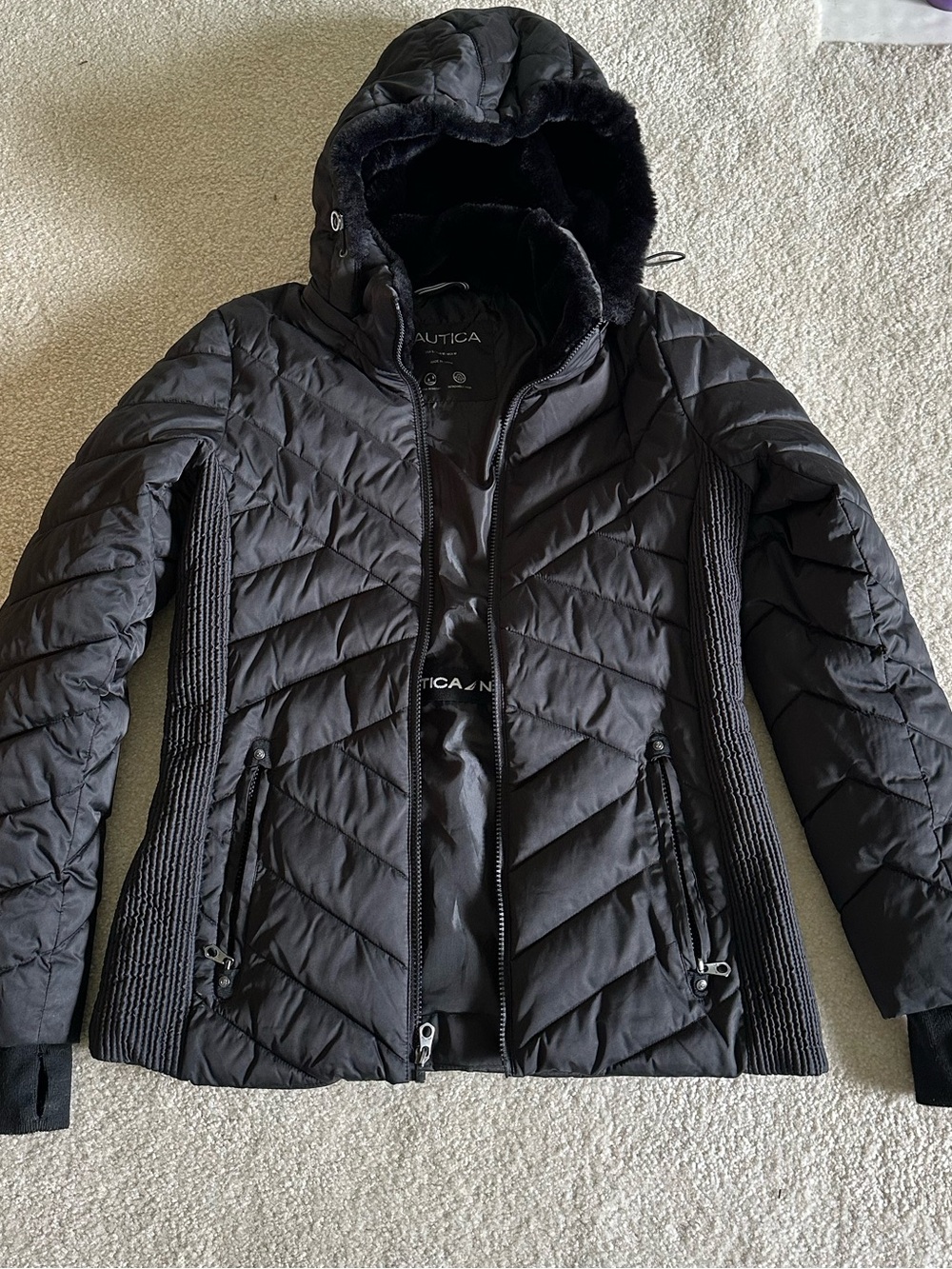 Nautica Women's Black Quilted Hooded Puffer Jacket